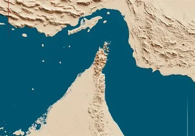 البرلمان الإيراني يقر فرض رسوم على خدمات السفن العابرة لمضيق هرمز