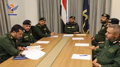 وزارة الداخلية تناقش الترتيبات الأمنية في المناطق المحررة بالساحل الغربي