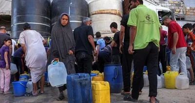 مياه ملوثة وأمراض متفشية.. معاناة جديدة تلاحق نازحي غزة