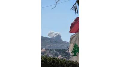 العدو الإسرائيلي ينفذ تفجيرات ومدفعيته تقصف بلدات في الجنوب اللبناني