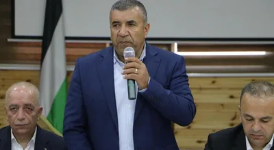 محافظ الخليل الفلسطينية : العدو الإسرائيلي يحاول فرض واقع قسري في المحافظة