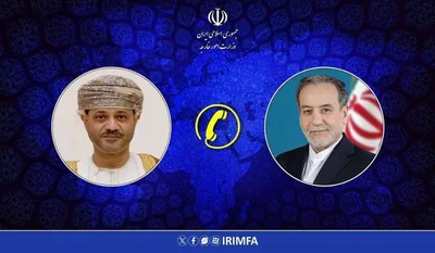 وزيرا خارجية إيران وعُمان يناقشان آخر التطورات الإقليمية
