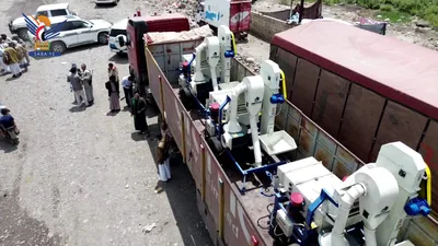 تدشين توزيع بذارات وغرابيل حبوب على الجمعيات التعاونية الزراعية بالضالع