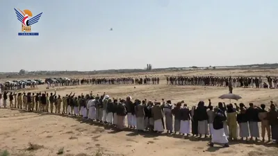 وقفتان ومسير بمديرية همدان تنديدًا بالإساءات المتكررة للقرآن الكريم