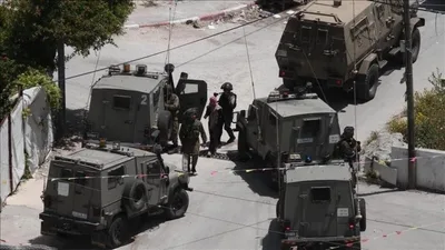 اقتحامات ومداهمات للعدو الإسرائيلي واعتقالات في عدة مناطق بالضفة الغربية