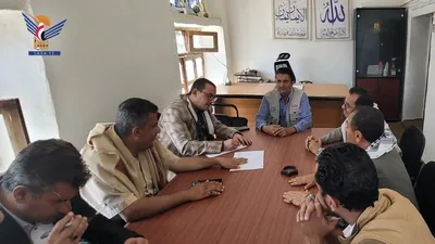 فريق مدونة السلوك يطّلع على أداء فرع هيئة البريد ومكتب الاقتصاد بحجة