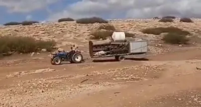العدو الإسرائيلي يرحل 20 عائلة من تجمع الرأس الأحمر بالأغوار الشمالية