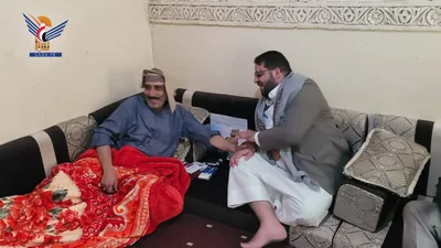 نائب وزير الثقافة والسياحة يزور الفنان طارق ردمان
