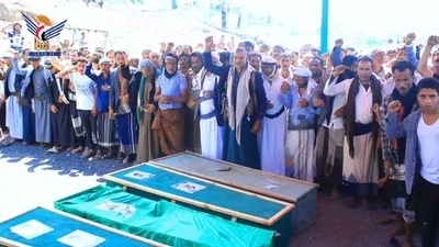 تشييع كوكبة من شهداء القوات المسلحة بمحافظة تعز