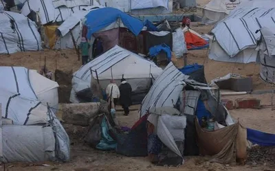 هالة خليل.. قصة نزوح فوق الركام في ظل الجوع والحصار بغزة